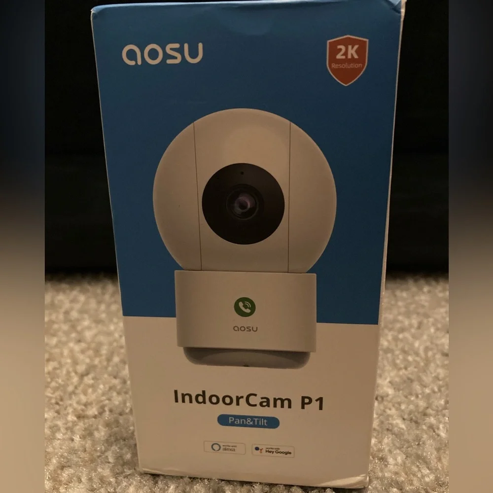 AOSU Indoor 360 Camera with Night vision, charging cable & Free Mounts